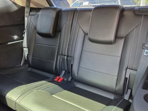 Used 2021 Volkswagen Atlas SE w/ Panoramic Sunroof Package AWD/4WD image 10