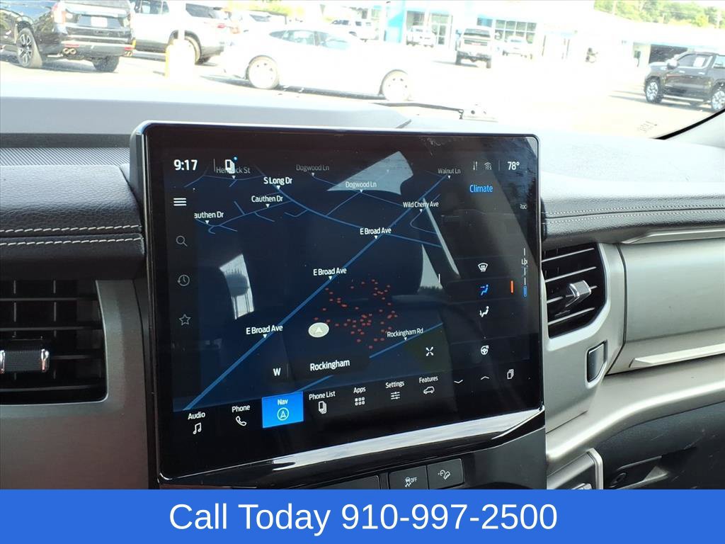 Used 2022 Ford Expedition XLT AWD/4WD image 12