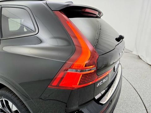 New 2026 Volvo XC60 T8 Plus w/ Protection Package Premier AWD/4WD image 27