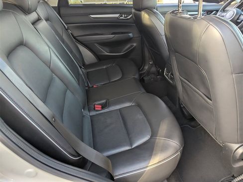 Used 2024 MAZDA CX-5 AWD 2.5 S w/ Select Package image 16