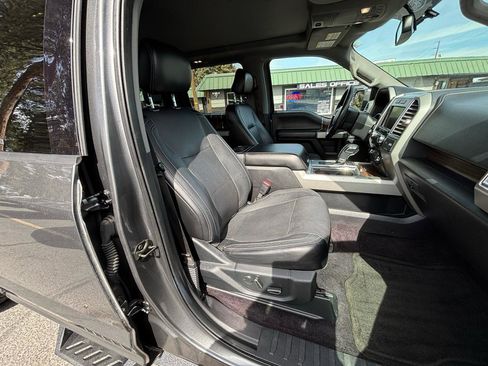 Used 2015 Ford F150 Lariat w/ Max Trailer Tow Package AWD/4WD image 9