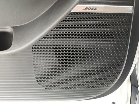 Used 2025 Hyundai Santa Fe Limited FWD image 45