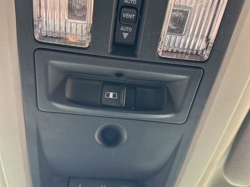 Used 2015 RAM 3500 Laramie Longhorn image 22