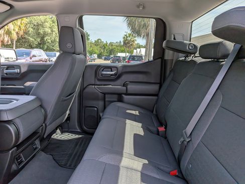 Used 2022 Chevrolet Silverado 1500 Custom RWD image 14