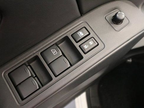 New 2025 Nissan Frontier SV w/ SV Convenience Package image 27