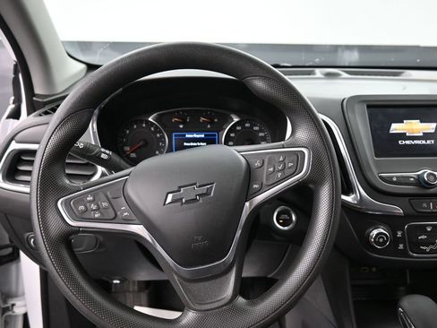 Used 2022 Chevrolet Equinox LT w/ LPO, Floor Liner Package FWD image 30