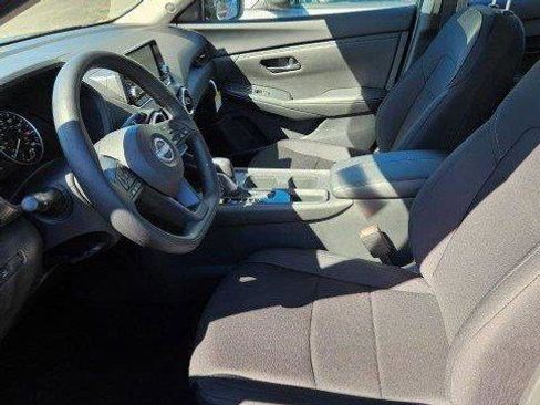 Certified 2025 Nissan Sentra S FWD image 20