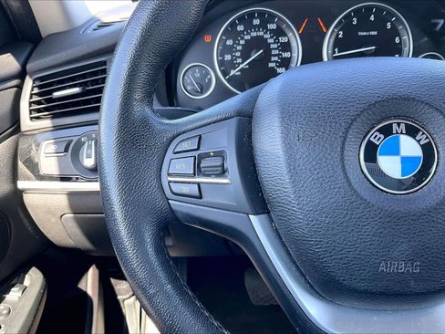 Used 2017 BMW X3 sDrive28i image 18