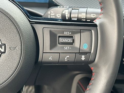 New 2026 Nissan Kicks SR FWD image 25