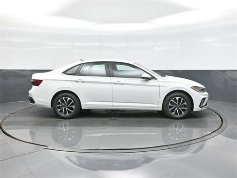 New 2026 Volkswagen Jetta S image 8