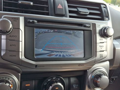 Used 2015 Toyota 4Runner SR5 Premium AWD/4WD image 17