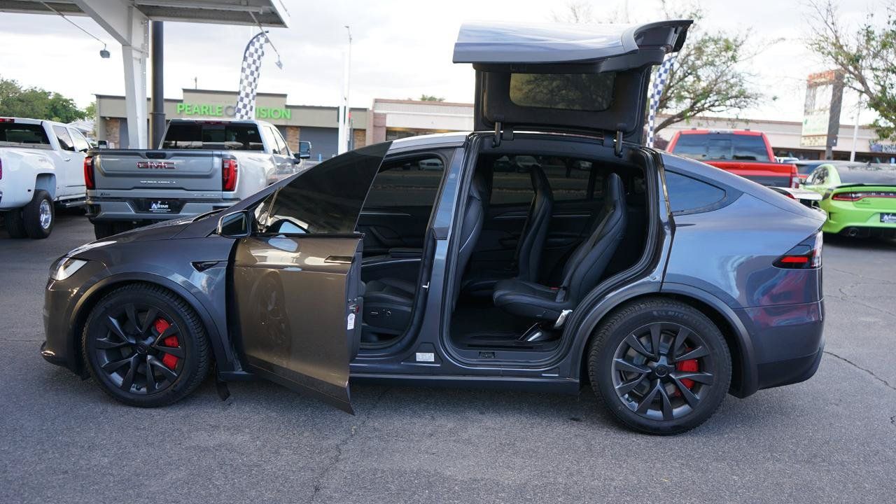Used 2023 Tesla Model X AWD/4WD image 15