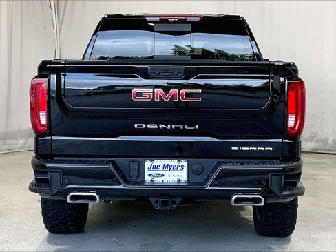 Used 2025 GMC Sierra 1500 Denali w/ Denali Reserve Package AWD/4WD image 3