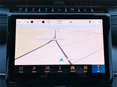 New 2025 Jeep Grand Cherokee Limited w/ Black Appearance Package image 23