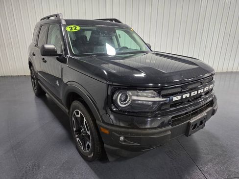 Used 2022 Ford Bronco Sport Outer Banks w/ Tech Package AWD/4WD image 2