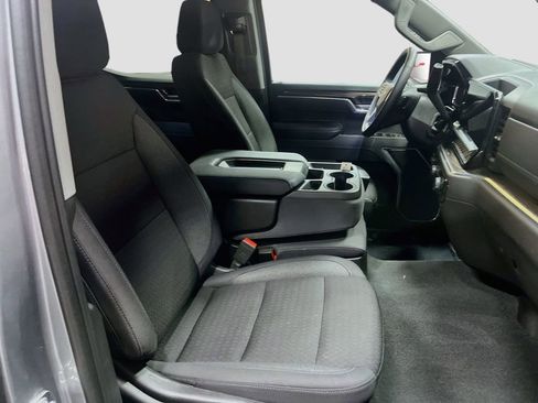 Used 2025 Chevrolet Silverado 1500 LT AWD/4WD image 28
