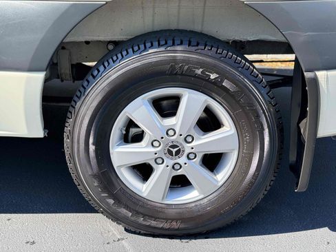 Used 2022 Mercedes-Benz Sprinter 1500 image 30