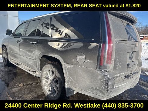 Used 2019 Cadillac Escalade ESV Luxury w/ Escalade Sport Edition image 5