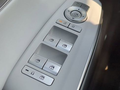 New 2026 Genesis GV70 2.5T Advanced image 22