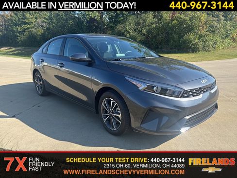 Used 2024 Kia Forte LXS w/ LXS Technology Package image 7