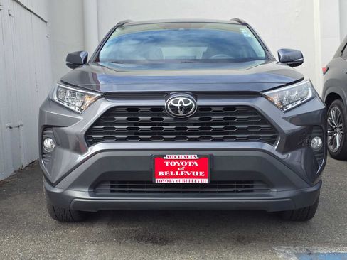 Used 2021 Toyota RAV4 XLE w/ XLE Grade Weather Package AWD/4WD image 2