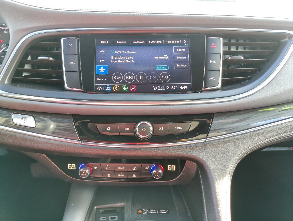 Used 2023 Buick Enclave Essence w/ Experience Buick Package AWD/4WD image 3