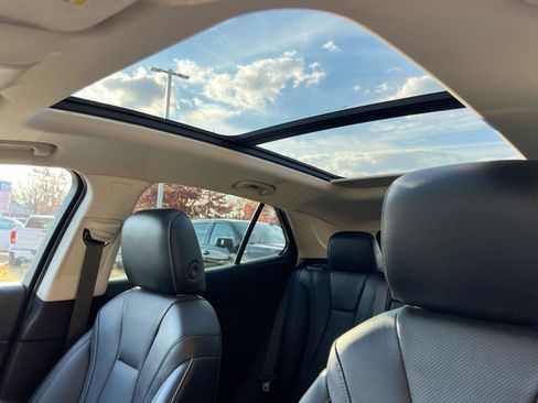 Used 2022 Buick Envision Essence w/ Safety Package image 23