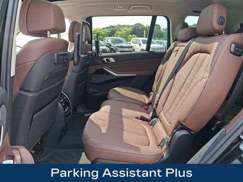 Used 2020 BMW X7 xDrive40i w/ Premium Package AWD/4WD image 18