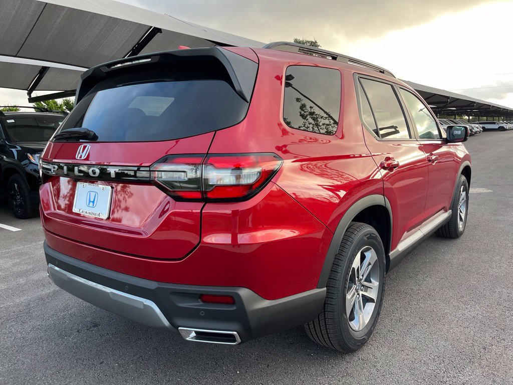 New 2026 Honda Pilot EX-L image 3