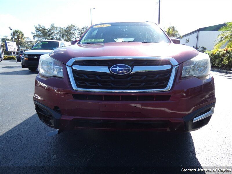 Used 2017 Subaru Forester 2.5i Premium w/ All-Weather Package AWD/4WD image 4
