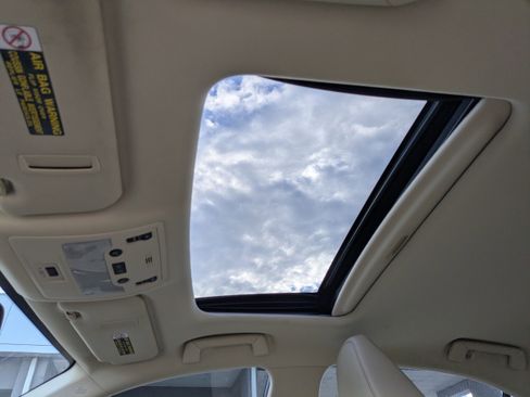 Used 2015 Lexus IS 250 w/ Navigation System Package image 20