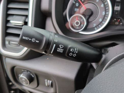 Used 2023 RAM 1500 Big Horn AWD/4WD image 26