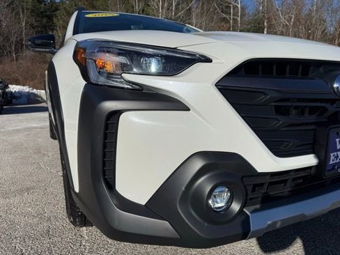 Used 2025 Subaru Outback Limited XT image 11