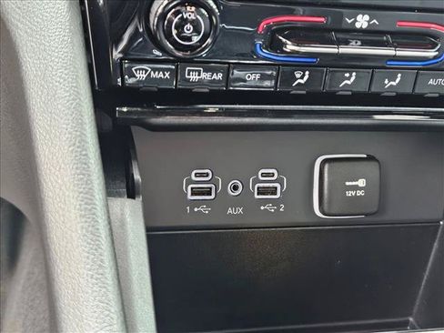 Used 2025 Jeep Grand Cherokee Laredo X RWD image 23