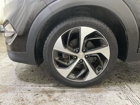 Used 2016 Hyundai Tucson Sport image 10