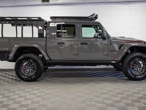 Used 2020 Jeep Gladiator Rubicon w/ Dual Top Group AWD/4WD image 2