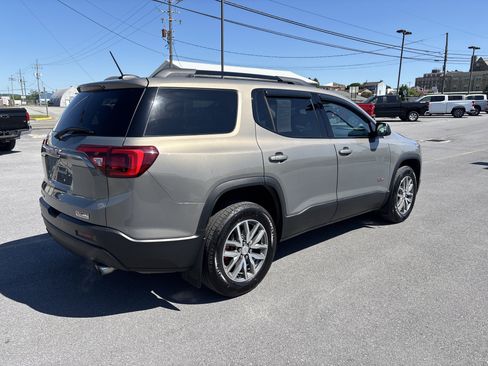 Used 2019 GMC Acadia SLE w/ Driver Alert Package I AWD/4WD image 3