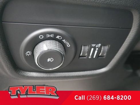 New 2026 Jeep Grand Cherokee Limited image 25