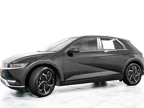 Used 2024 Hyundai Ioniq 5 SEL AWD/4WD image 4