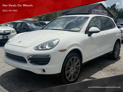 Used 2013 Porsche Cayenne S AWD/4WD image 1