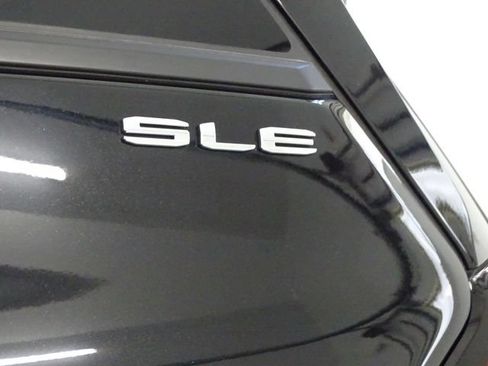 Used 2023 GMC Terrain SLE w/ Driver Convenience Package AWD/4WD image 25