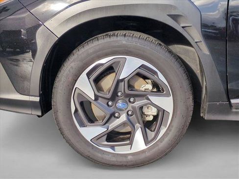 Certified 2025 Subaru Crosstrek 2.5i Limited w/ Crosstrek Mirror Package image 23