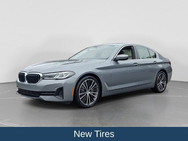 Used 2023 BMW 530i w/ Premium Package RWD image 4
