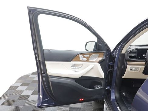 Used 2026 Mercedes-Benz GLE 580 4MATIC image 5