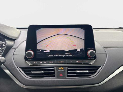 Used 2019 Nissan Altima 2.5 SV FWD image 22