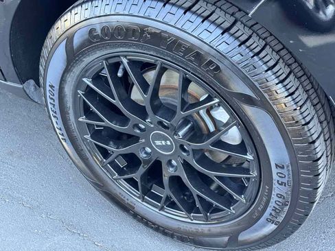 Used 2019 Kia Soul FWD image 16