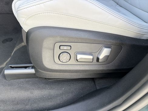 New 2026 BMW X5 sDrive40i w/ Premium Package image 20