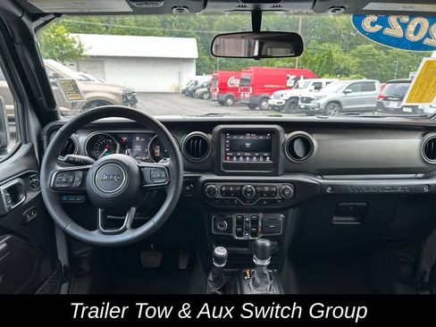 Certified 2023 Jeep Wrangler Unlimited w/ Cold Weather Group AWD/4WD image 13