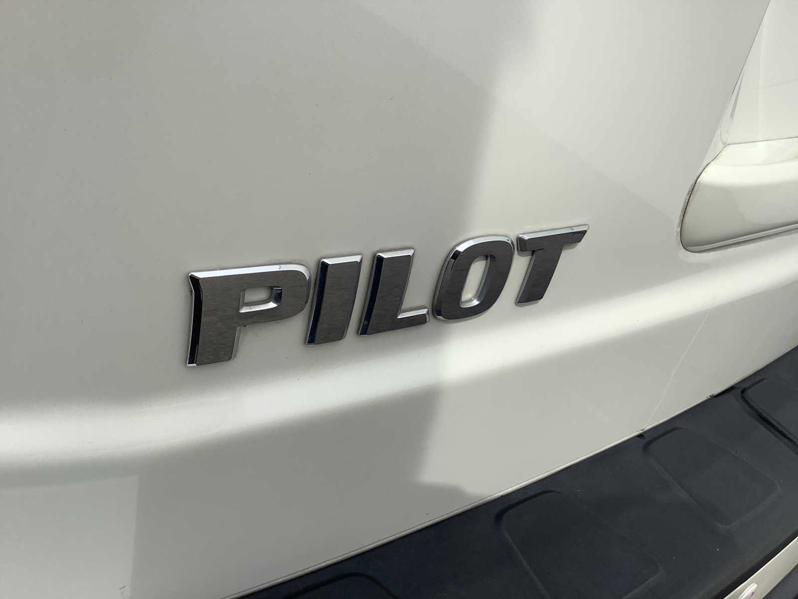 Used 2014 Honda Pilot Touring image 7