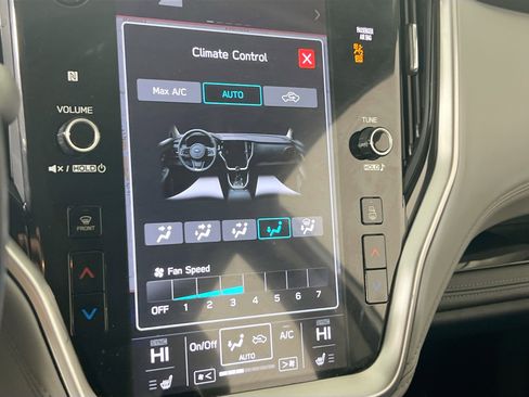 Used 2022 Subaru Outback Limited XT image 16